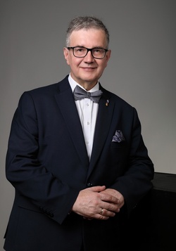 Prof. Piotr Dobosz